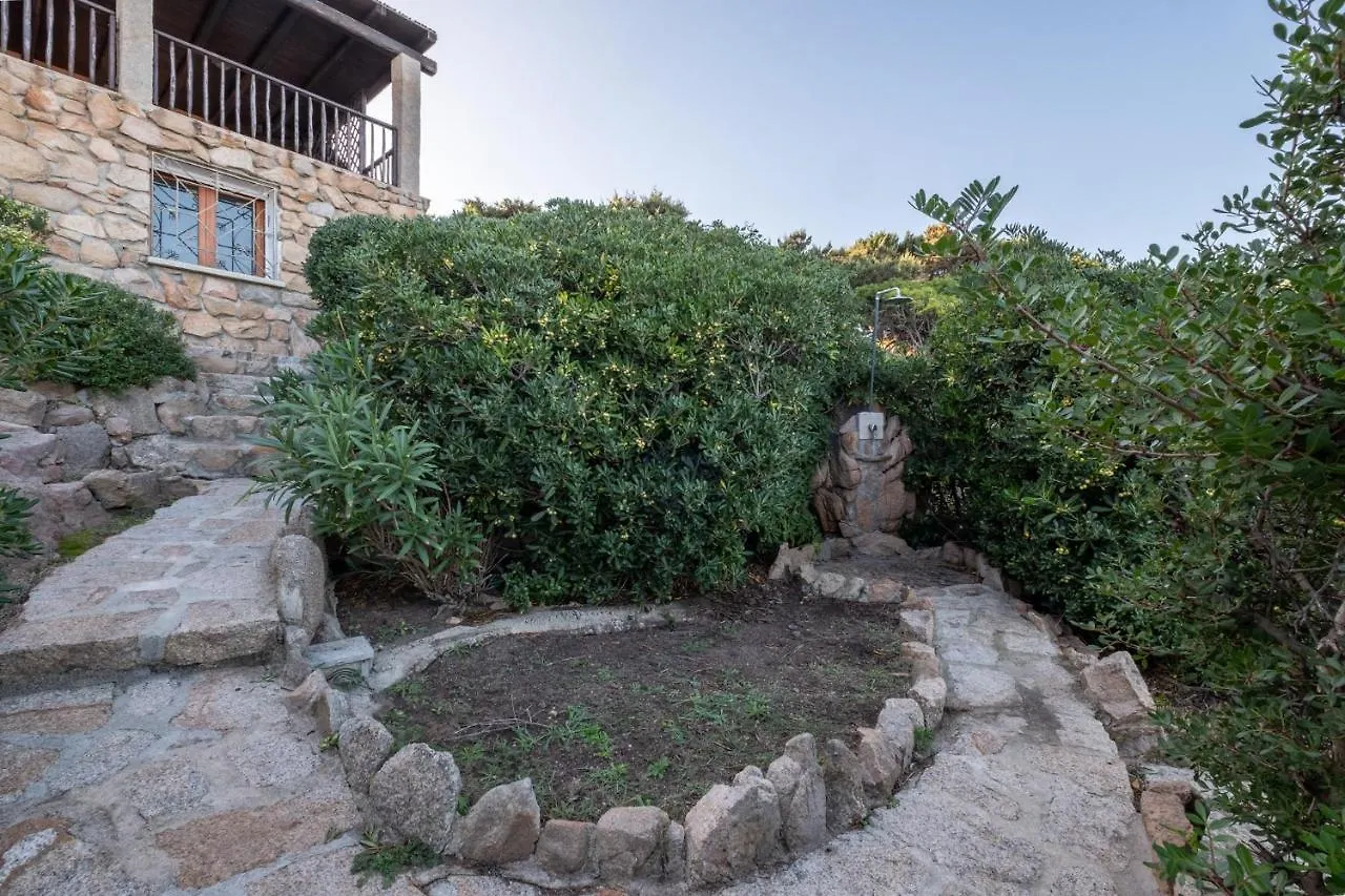 Discesa A Mare Privata Villa La Maddalena